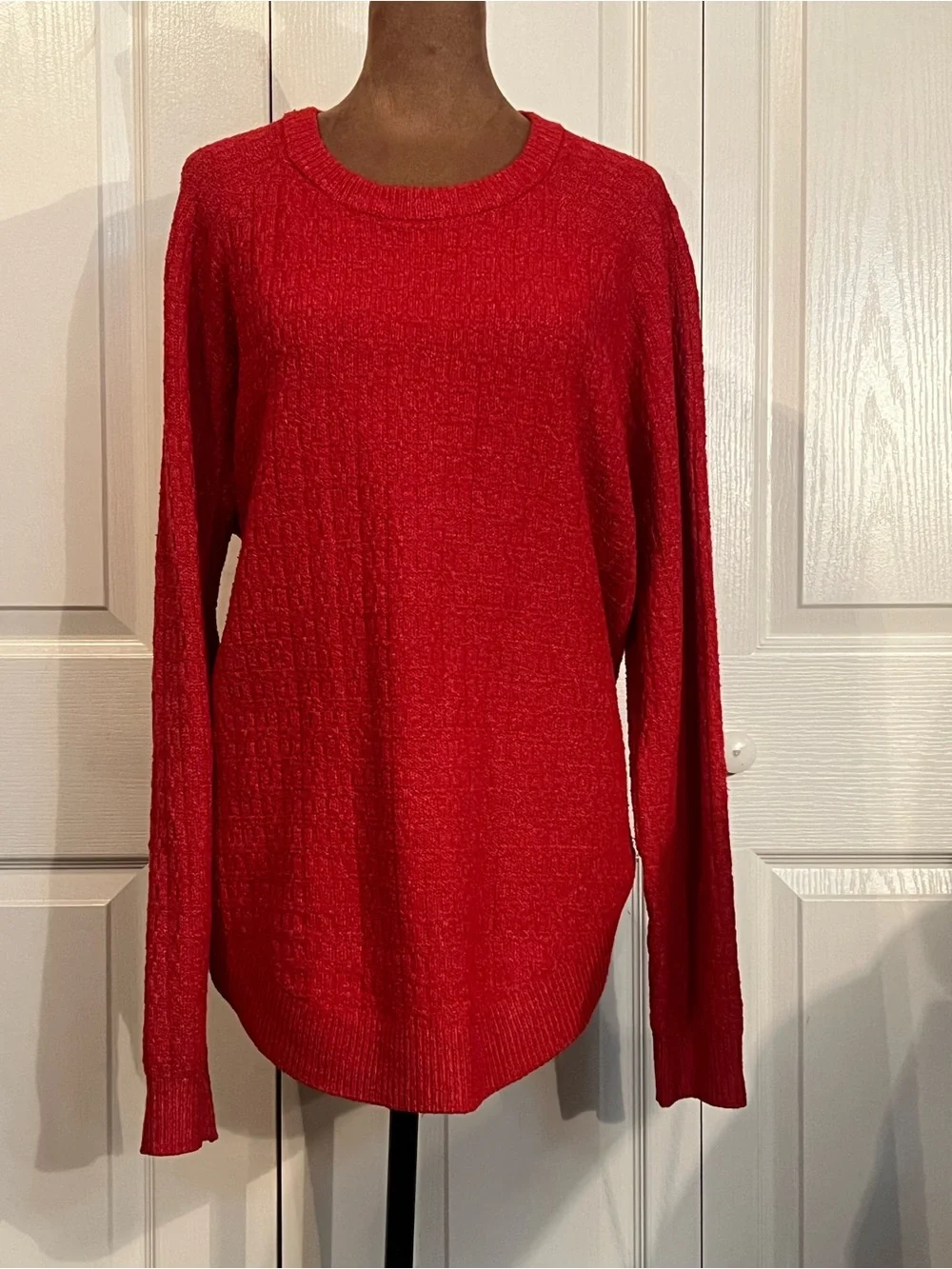 St. John’s Bay Red Textured Knit Sweater XL Like New - Picture 3 of 8